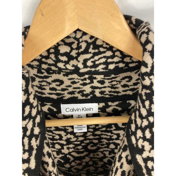 Calvin Klein Animal Print Mock Neck Sweater Size Small - Picture 3 of 8